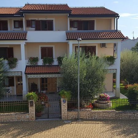 Ulika Rooms & Apartments بوريتش المظهر الخارجي الصورة