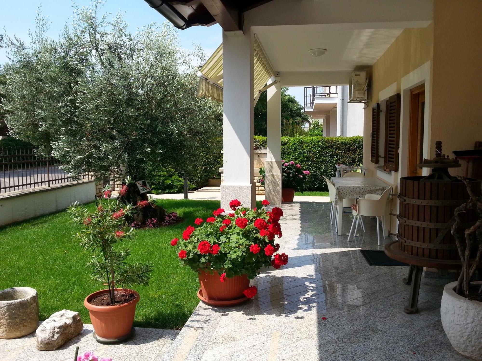 Ulika Rooms & Apartments بوريتش المظهر الخارجي الصورة
